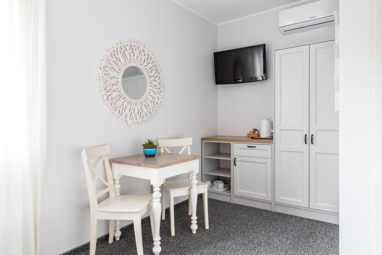 Przystan Stegna Apartment Стегна Екстериор снимка